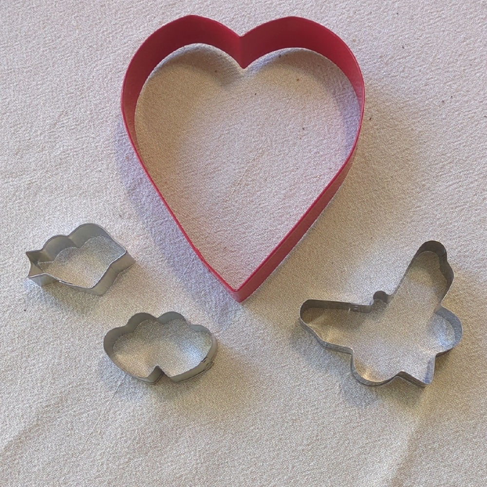 Heart and Shapes Cookie Cutters Set